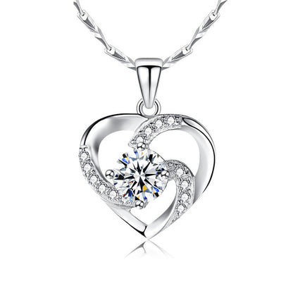 Fashionable Eternal Heart Cutout Love Heart Diamond Design Gift Box Pendant Necklace for Beloved Wife