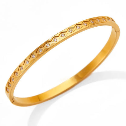 18K gold retro fashionable zircon design versatile bracelet