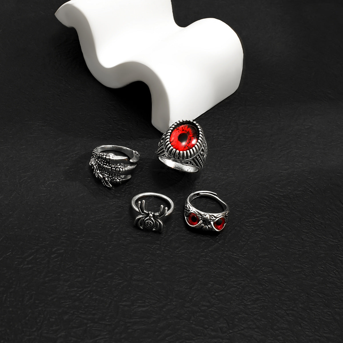 Retro Fashion God's Eye/Owl/Spider/Claw Design Ring