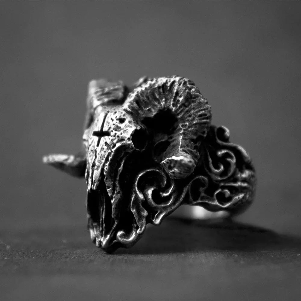 Sorath Skull Ring